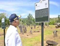 Mahyeldi Kunjungi Situs Menhir Bawah Parit, Bukti Peradaban Kuno di Limapuluh Kota