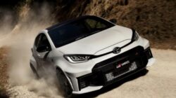 Pembaruan Toyota GR Yaris difokuskan untuk meningkatkan handling, stabilitas, dan kenyamanan berkendara.