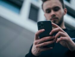 Apple Siapkan Fitur Anti-Jambret Canggih untuk iPhone