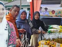 Pemkab Dharmasraya Gelar Pasar Murah Perdana, Sembako Dijual di Bawah Harga Pasar
