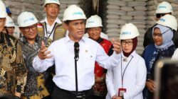 Tantang Pihak yang Ragukan Stok Beras RI, Mentan: Kalau Tak Benar Kepala Gudang Dipenjara.