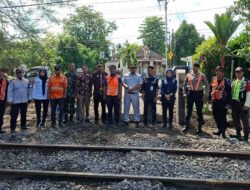 Perlintasan Ilegal di Lubuk Alung Resmi Ditutup