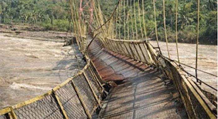 Pemkab Aceh Barat mengalokasikan Rp1 miliar untuk merehabilitasi jembatan gantung.