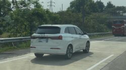 Mobil Baru DFSK Tertangkap Kamera Uji Jalan Tanpa Kamuflase
