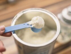 Kapan Anak Boleh Diberi Susu Formula? Ini Penjelasan Dokter