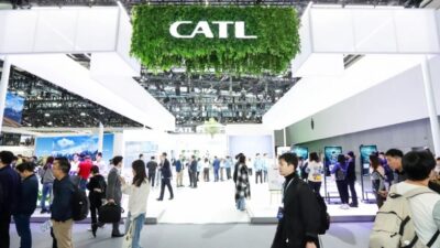 CATL Raup Laba Fantastis, Lampaui Gabungan Produsen Mobil China