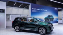 Sinyal DFSK E5 Segera Meluncur di Indonesia, PHEV Makin Ramai.