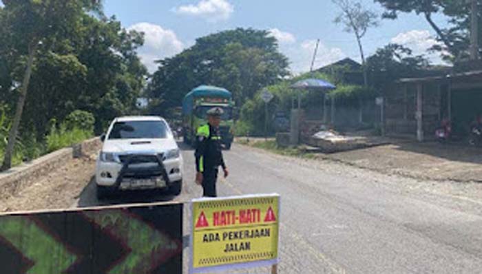 Jalur Solok-Padang Diberlakukan Buka Tutup.