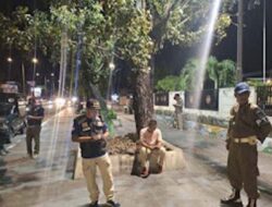 Satpol PP Padang Perketat Pengawasan PKL yang Gunakan Trotoar dan Taman di Khatib Sulaiman