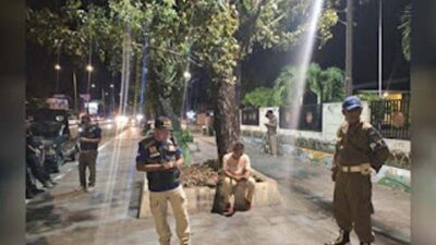Satpol PP Padang Perketat Pengawasan PKL yang Gunakan Trotoar dan Taman di Khatib Sulaiman