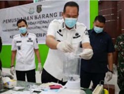 Kejari Pariaman Musnahkan Barang Bukti 130 Kasus, Didominasi Perkara Narkotika