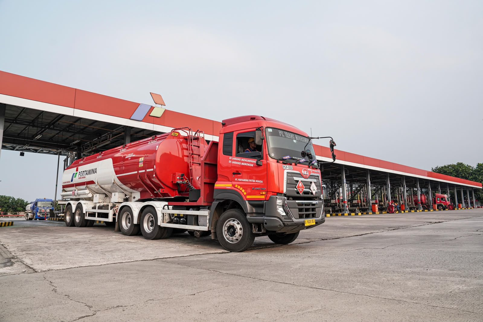 Kondisi pasokan BBM di Terminal BBM Pertamina tersedia dan mencukupi.