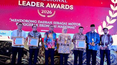 Komit Kembangkan Ekonomi Umat dan Budaya Halal di Sumbar, Gubernur Mahyeldi Raih Penghargaan Nasional