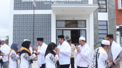 Momen Haru di Masjid Agung Ar-Raudhah, Jelamaah Haji Pulang Pisau Tiba dari Tanah Suci