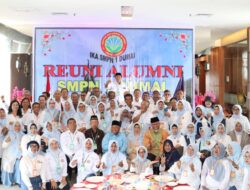 Hadiri Reuni SMPN 1 Dumai, Mahyeldi Tekankan Pentingnya Menjaga Persaudaraan