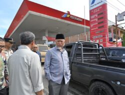 Sidak SPBU, Gubernur Mahyeldi Minta Pengawasan Distribusi BBM Subsidi Diperketat