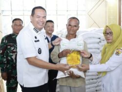 Yota Balad Salurkan Bantuan Pangan kepada 2.211 KPM Kecamatan Pariaman Selatan