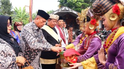 Aie Tabik awali Mambangkik Tradisi Adat Salingka Nagari 2026 di Payakumbuh