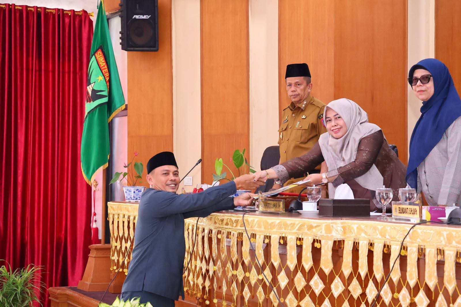 Pemko Payakumbuh Apresiasi Masukan DPRD untuk Penyempurnaan Tiga Ranperda Strategis