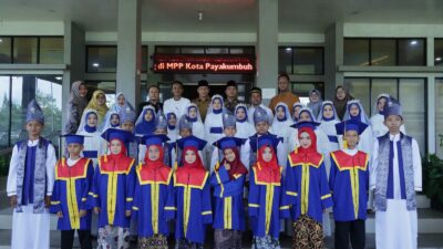 Khatam Al Quran MDTA Nurul Iman Payakumbuh Perkuat Karakter Generasi Muda, Sejalan dengan Program Pemko
