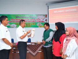 Cegah Stunting dan Perkuat Ketahanan Pangan, Pemko Payakumbuh Salurkan 6.000 Baglog Jamur Tiram Kepada Masyarakat
