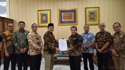 Pemko Payakumbuh Salurkan Bantuan Rp1 Miliar untuk Pemulihan Pascabencana di Kabupaten Agam
