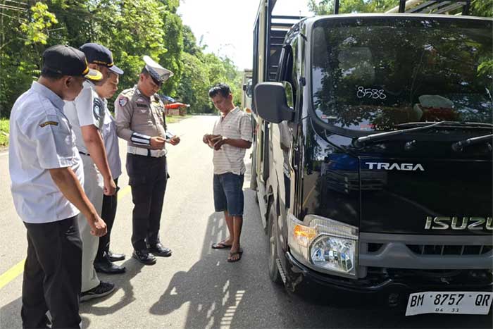 Jasa Raharja Sumbar dan Polisi Gelar Razia Gabungan di Solok Selatan