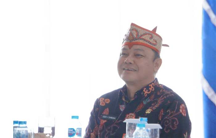 Sekretaris Daerah Kabupaten Kapuas, Dr. Usis I Sangkai, S.Hut., M.Si