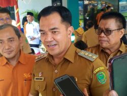 Bupati Ahmad Rifa’i Minta Petugas BPS Jelaskan Sensus Ekonomi dengan Baik agar Warga Paham