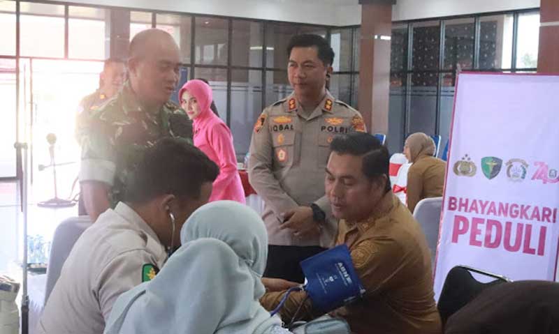 Sambut Hari Bhayangkara ke-80, Wabup Pulang Pisau Apresiasi Donor Darah dan Cek Kesehatan Gratis