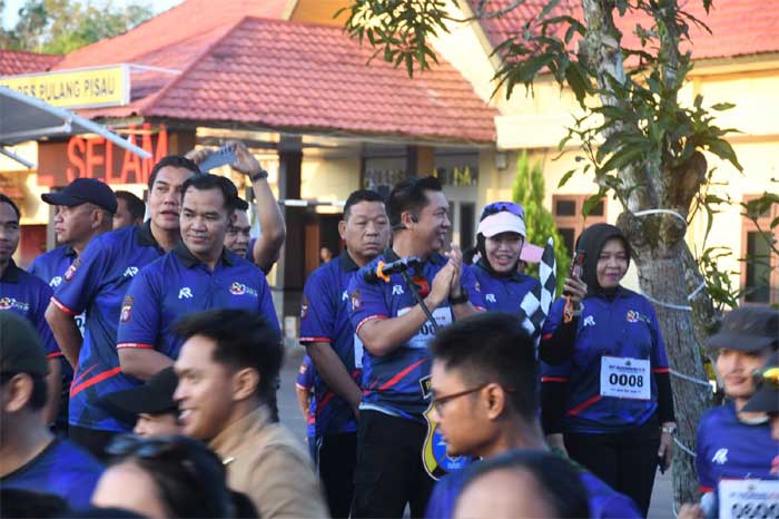 Bupati Pulang Pisau Ikuti Bhayangkara Run 5K Bersama Ribuan Warga
