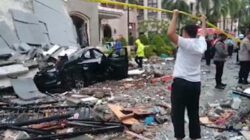 Kondisi rumah mewah hancur usai terjadi ledakan keras