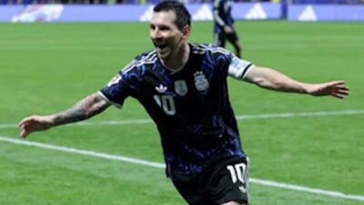 Argentina Tundukkan Inggris 2-1 di Semifinal