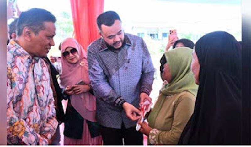 Walikota Fadly Amran meresmikan Hunsela