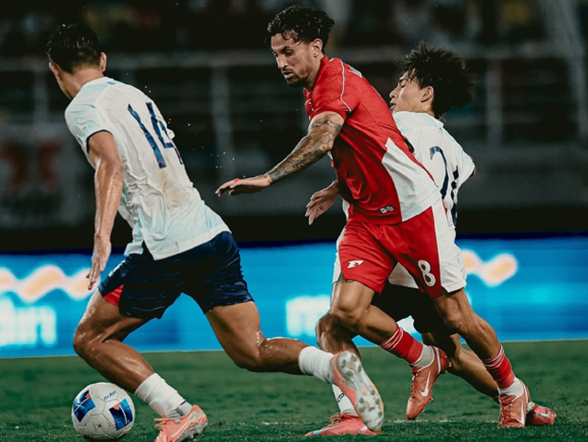 Stefano Lilipaly resmi gabung Semen Padang.