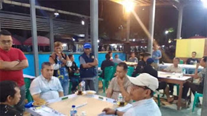 Turnamen Domino Meriahkan HUT ke-81 RI di Sawahlunto.