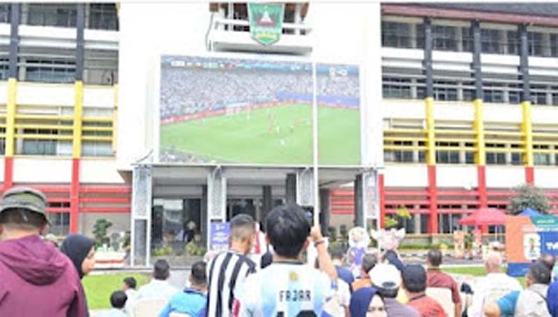 Ribuan warga mengikuti kegiatan Car Free Day (CFD)