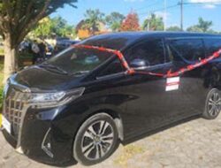 KPK Sita Toyota Alphard Milik Bupati Lombok Barat, Diduga Pemberian Rekanan Proyek