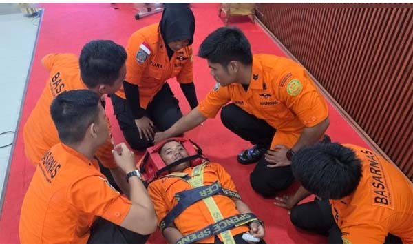 Personil SAR Padang mengikuti Latihan Pencarian dan Pertolongan