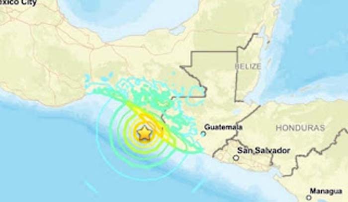 Gempa bumi dahsyat bermagnitudo 7,4 mengguncang Meksiko.