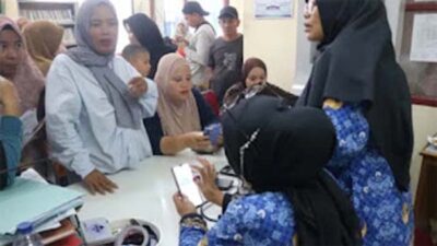 Kelurahan Air Pacah Genjot Pendaftaran Perlinsos Lewat Layanan Jemput Bola.