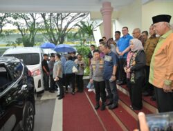 Gubernur Mahyeldi Sambut Kedatangan Kapolda Sumbar Irjen Pol. Djati Wiyoto Abadhy
