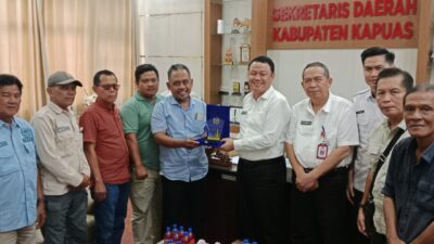 PWI Kapuas Luncurkan Safari Jurnalistik, Kawal Pembangunan hingga Pelosok Desa