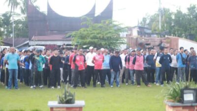 Sambut Idul Adha, Wawako Pimpin Apel Bersama dan Lepas Rombongan Goro ASN ke Kelurahan