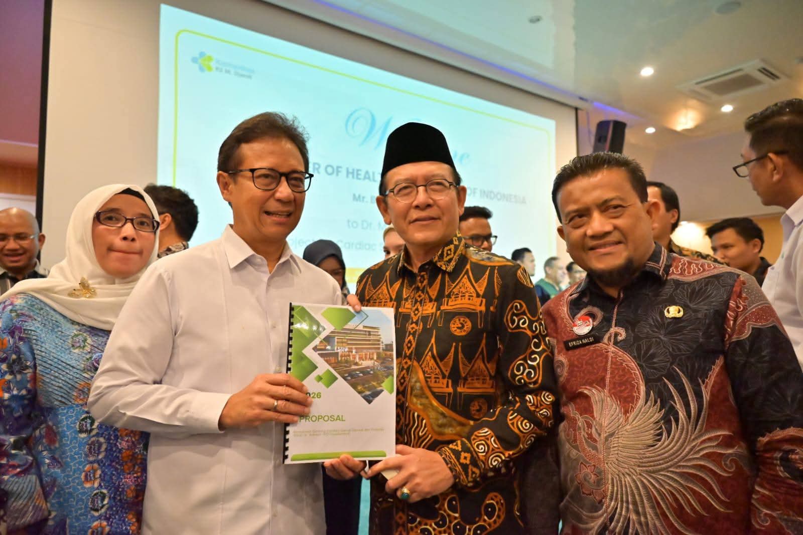 Wako Zulmaeta Ajukan Proposal Pengembangan RSUD dr. Adnaan WD kepada Kemenkes, Perkuat Kerja Sama dengan RSUP dr. M. Djamil Padang
