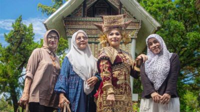IKWI Sumbar juara nasional.