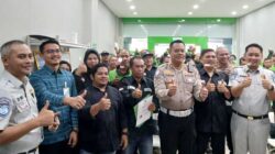 Pengukuhan Ojol Ranah Minang, Jasa Raharja Dorong Budaya Keselamatan