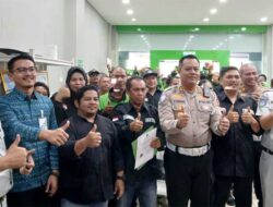 Pengukuhan Ojol Ranah Minang, Jasa Raharja Dorong Budaya Keselamatan