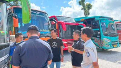 Jasa Raharja Sumbar Bersama Stakeholder Laksanakan Ramp Check Kendaraan Angkutan Umum di Bukittinggi
