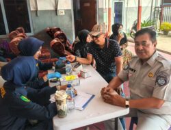 Jasa Raharja Sumbar Gelar MUKL dan Pengobatan Gratis di PO Transport Lubuk Alung
